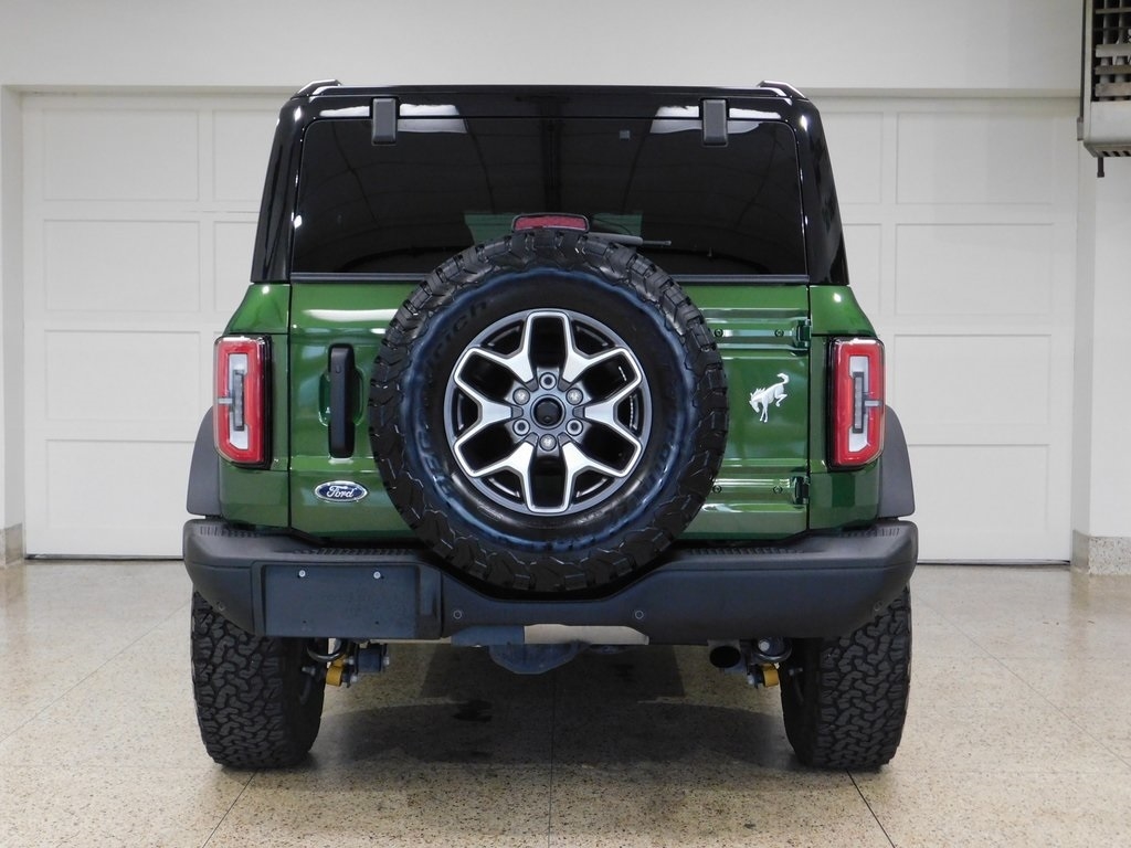 Ford Bronco Badlands 4-Door 2024