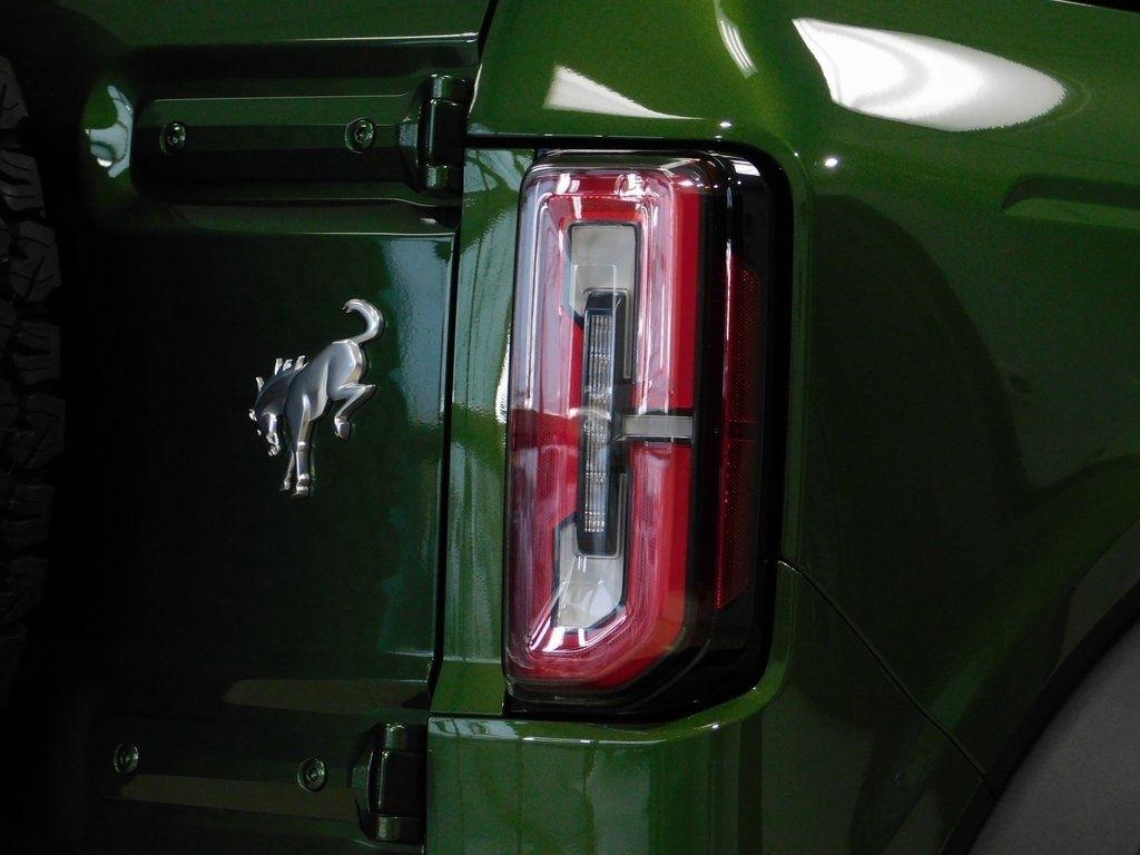 Ford Bronco Badlands 4-Door 2024