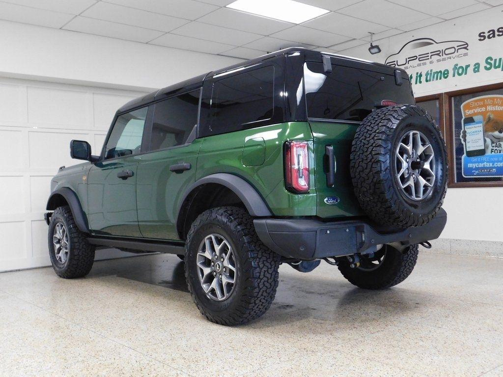Ford Bronco Badlands 4-Door 2024