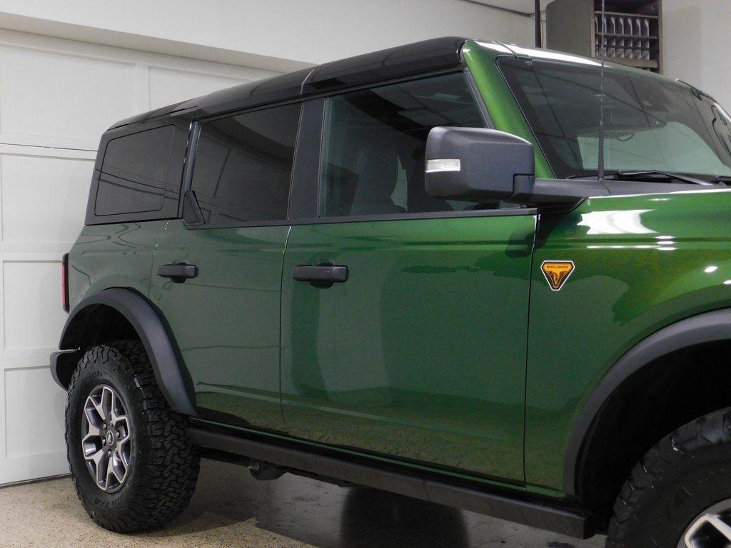 Ford Bronco Badlands 4-Door 2024