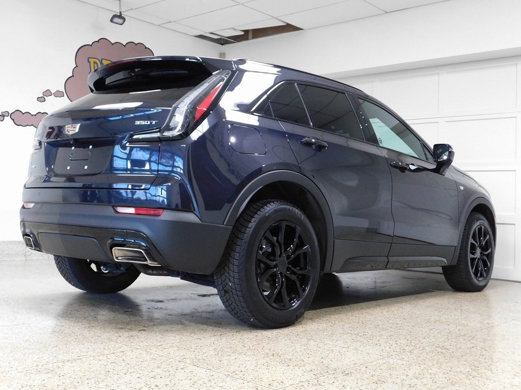 Cadillac XT4 Sport AWD 2023