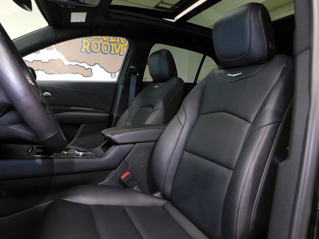 Cadillac XT4 Sport AWD 2023