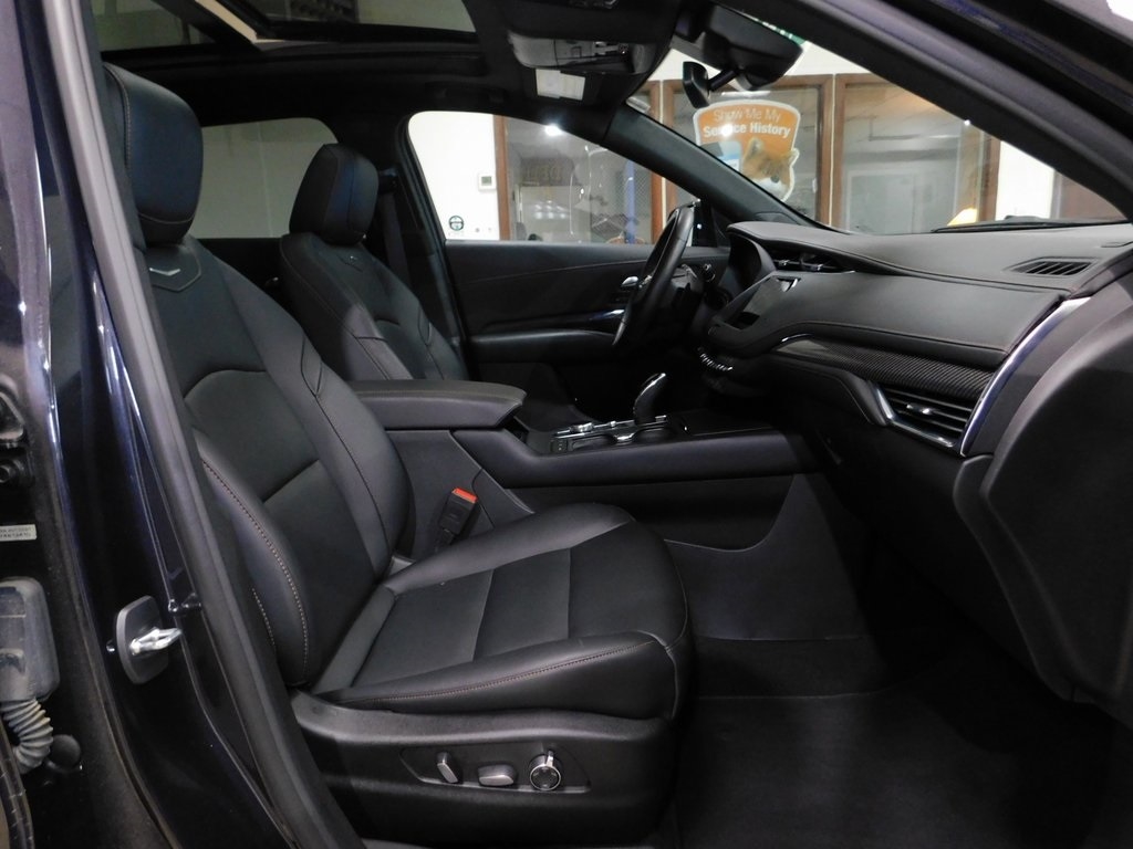 Cadillac XT4 Sport AWD 2023