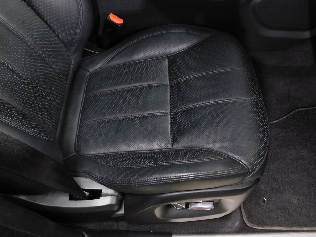 Land Rover Range Rover Sport 3.0L V6 Supercharged SE 2014