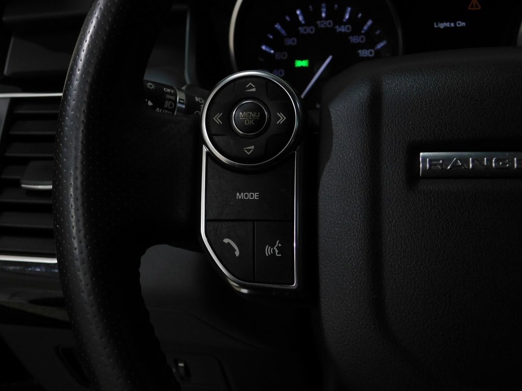 Land Rover Range Rover Sport 3.0L V6 Supercharged SE 2014