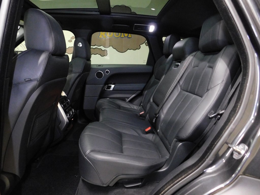 Land Rover Range Rover Sport 3.0L V6 Supercharged SE 2014