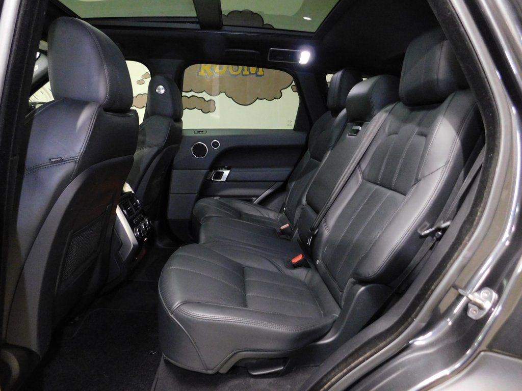 Land Rover Range Rover Sport 3.0L V6 Supercharged SE 2014