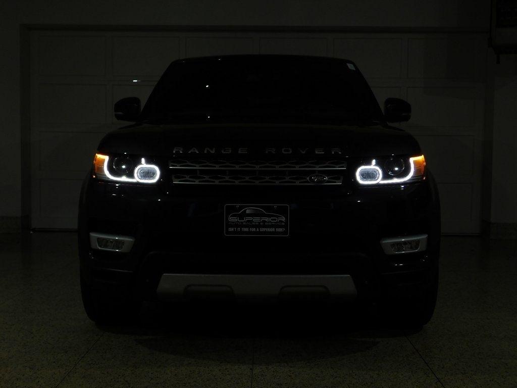 Land Rover Range Rover Sport 3.0L V6 Supercharged SE 2014