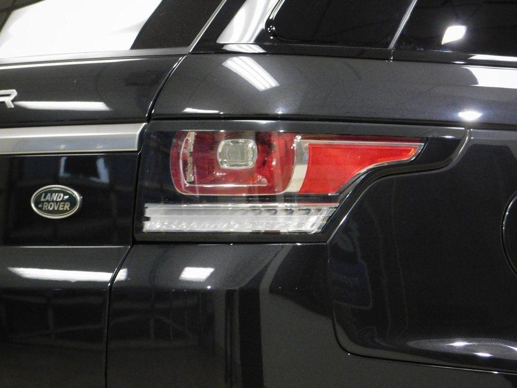 Land Rover Range Rover Sport 3.0L V6 Supercharged SE 2014
