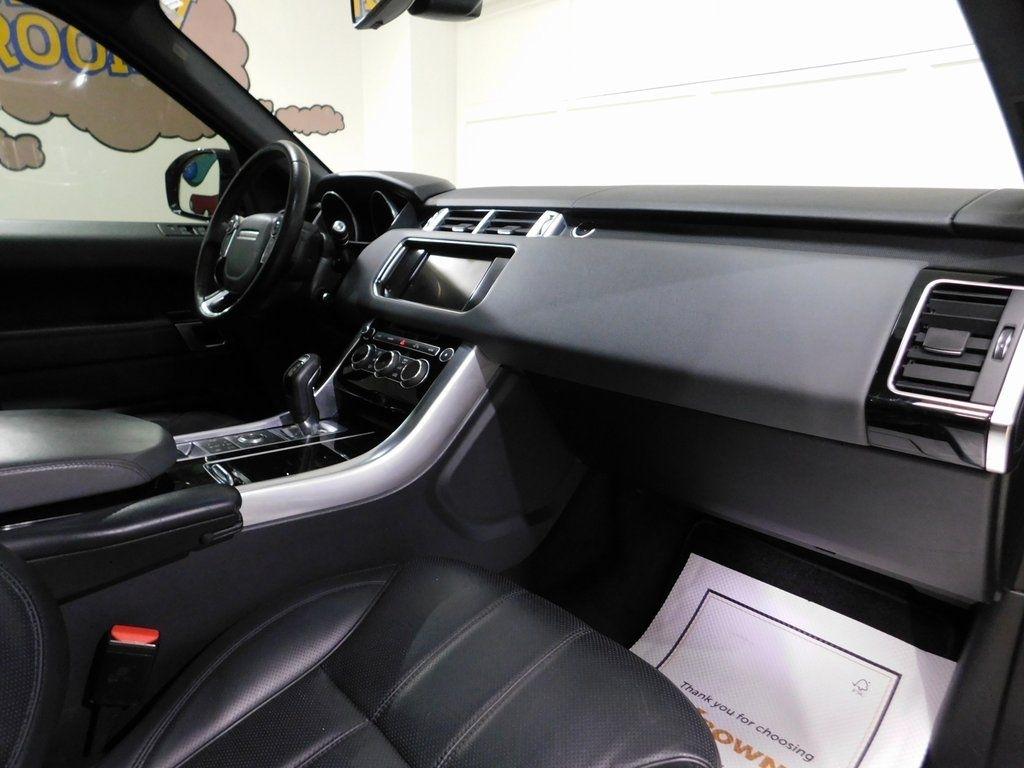 Land Rover Range Rover Sport 3.0L V6 Supercharged SE 2014