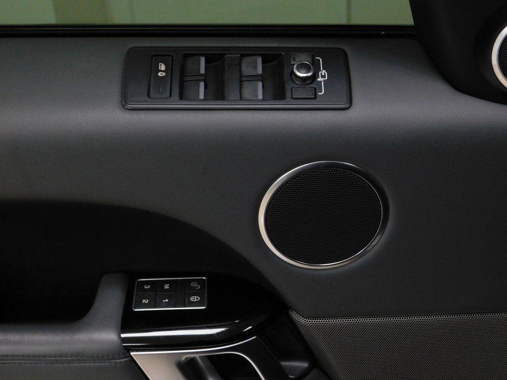 Land Rover Range Rover Sport 3.0L V6 Supercharged SE 2014