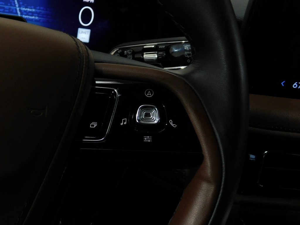 Lincoln Aviator Reserve AWD 2025