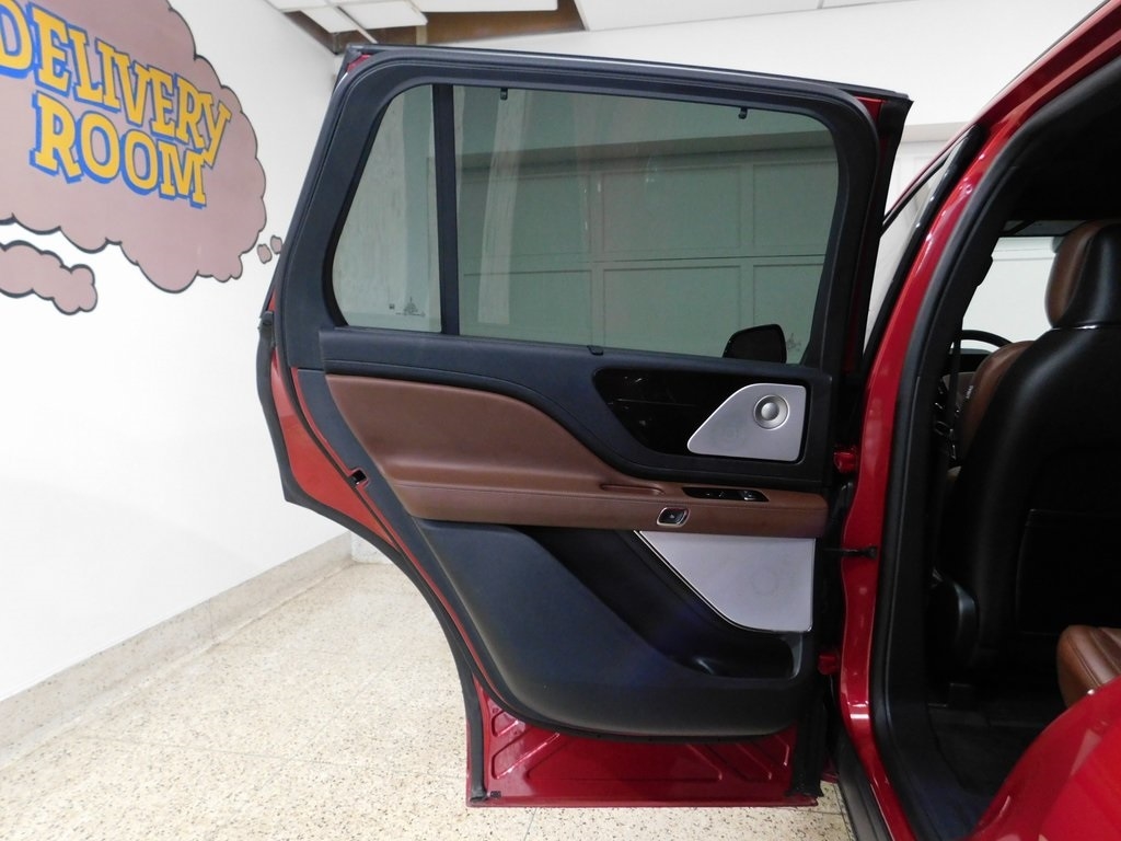 Lincoln Aviator Reserve AWD 2025