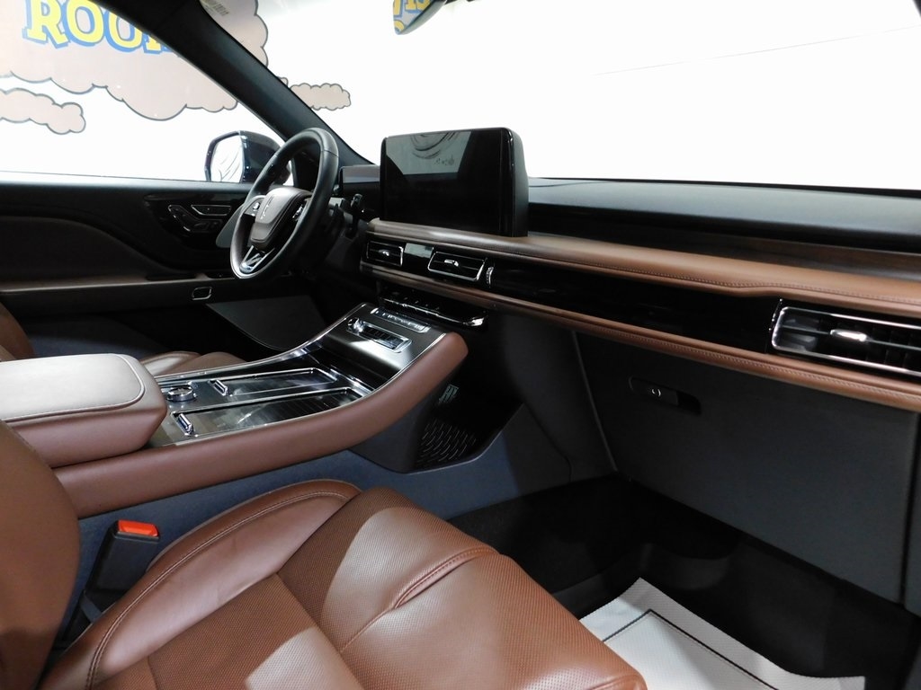 Lincoln Aviator Reserve AWD 2025