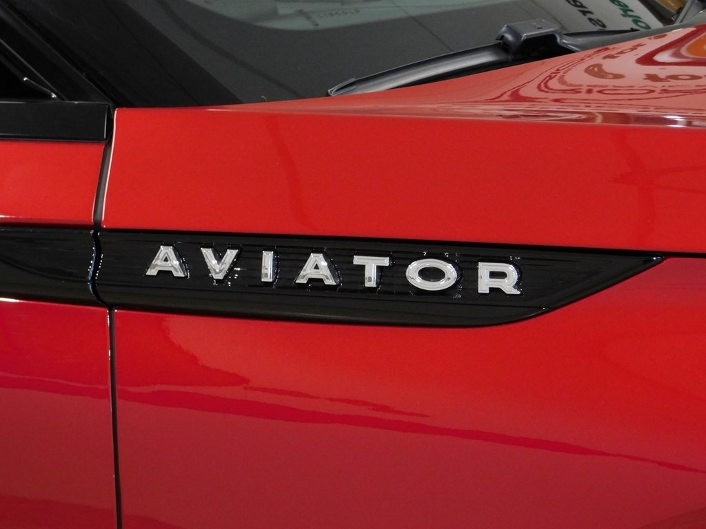 Lincoln Aviator Reserve AWD 2025