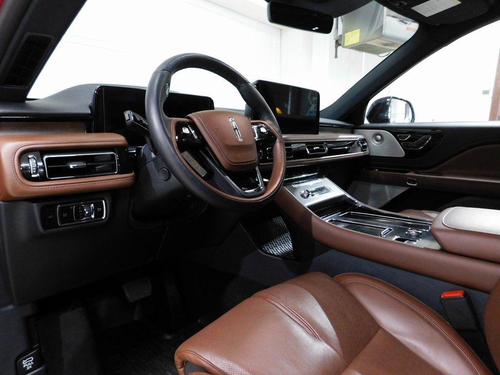 Lincoln Aviator Reserve AWD 2025
