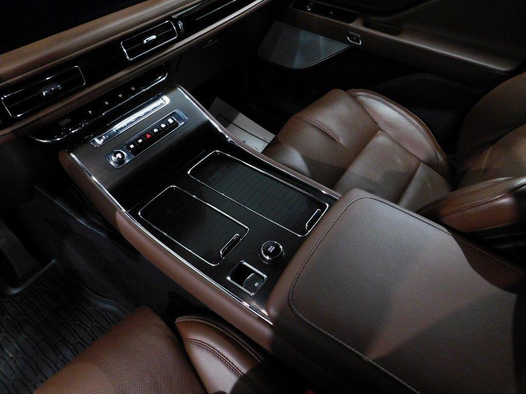 Lincoln Aviator Reserve AWD 2025