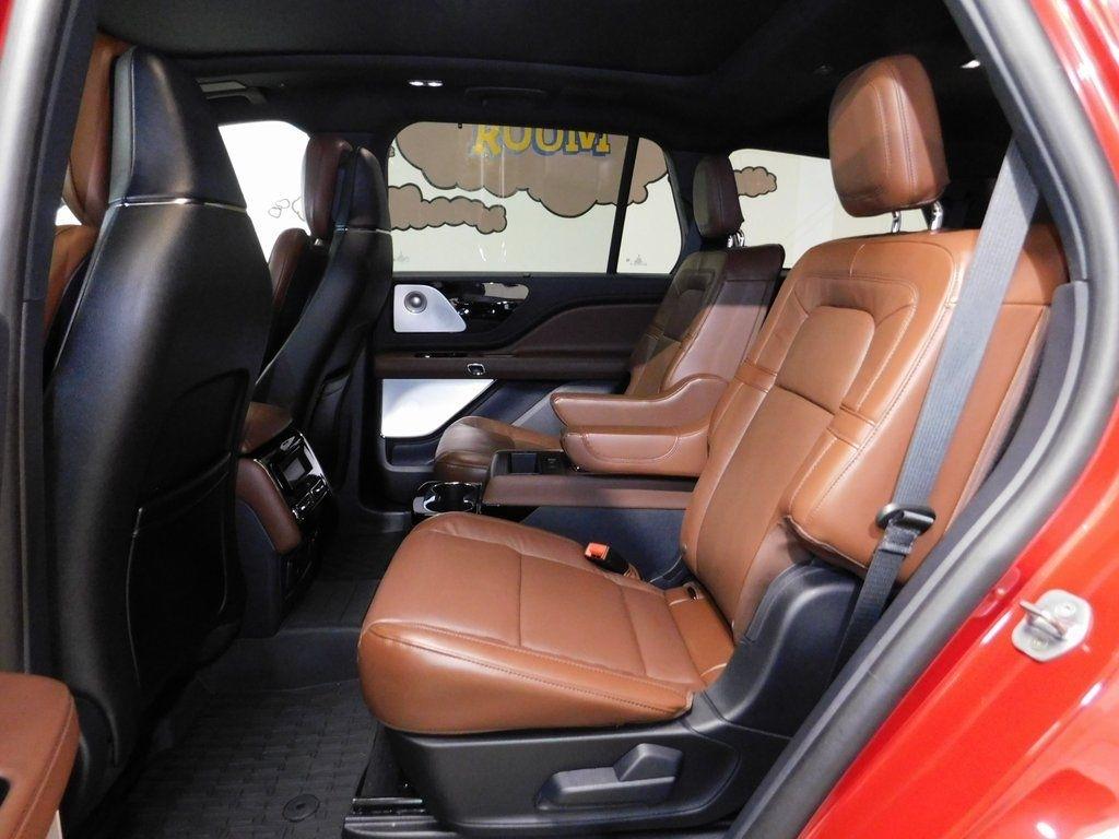 Lincoln Aviator Reserve AWD 2025