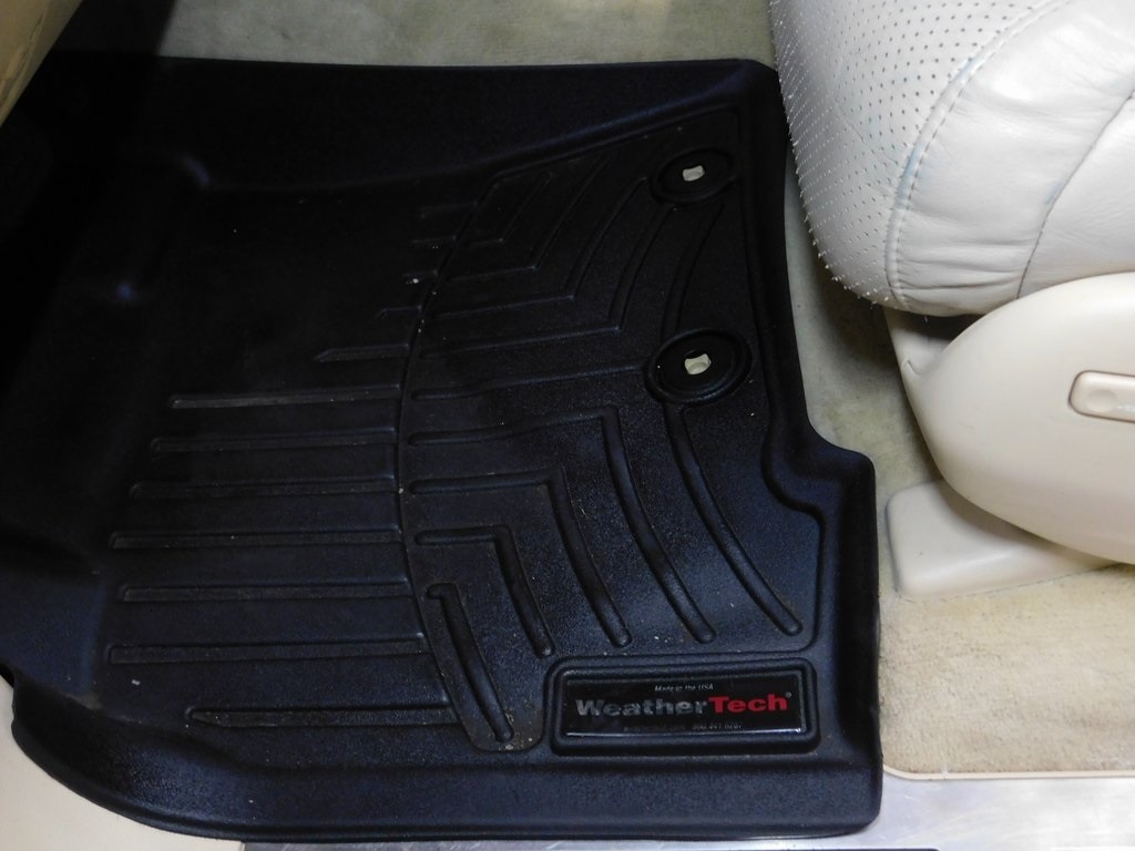 Lexus LX 570 Sport Utility 2013