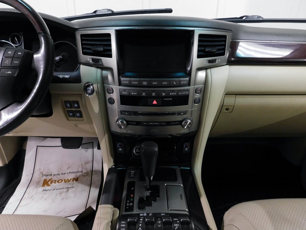 Lexus LX 570 Sport Utility 2013