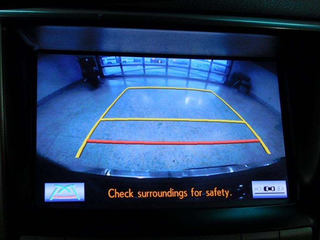 Lexus LX 570 Sport Utility 2013