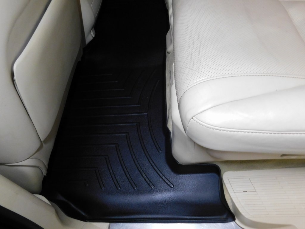 Lexus LX 570 Sport Utility 2013