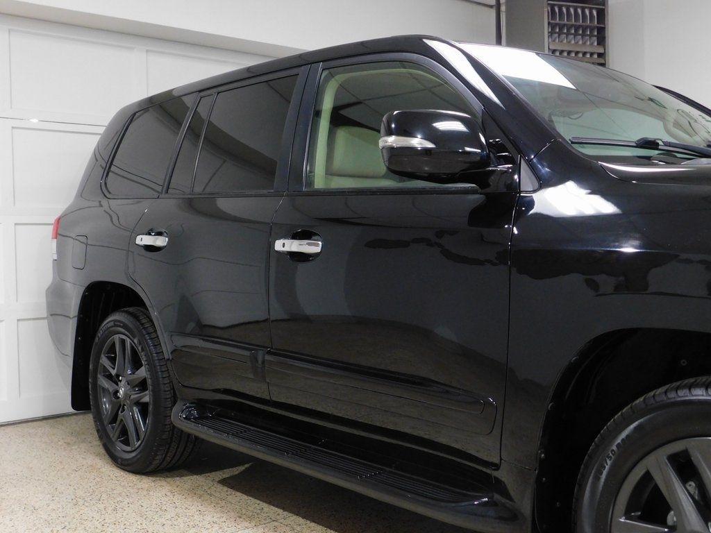 Lexus LX 570 Sport Utility 2013