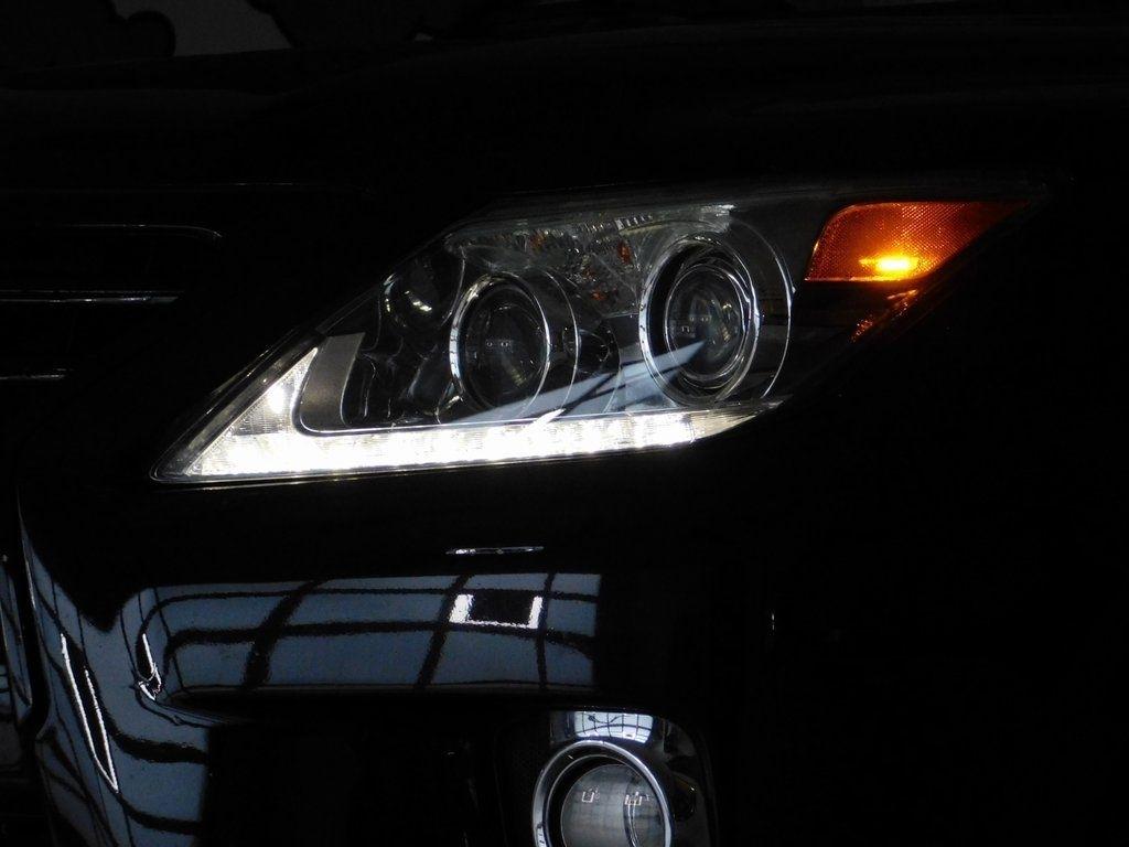 Lexus LX 570 Sport Utility 2013