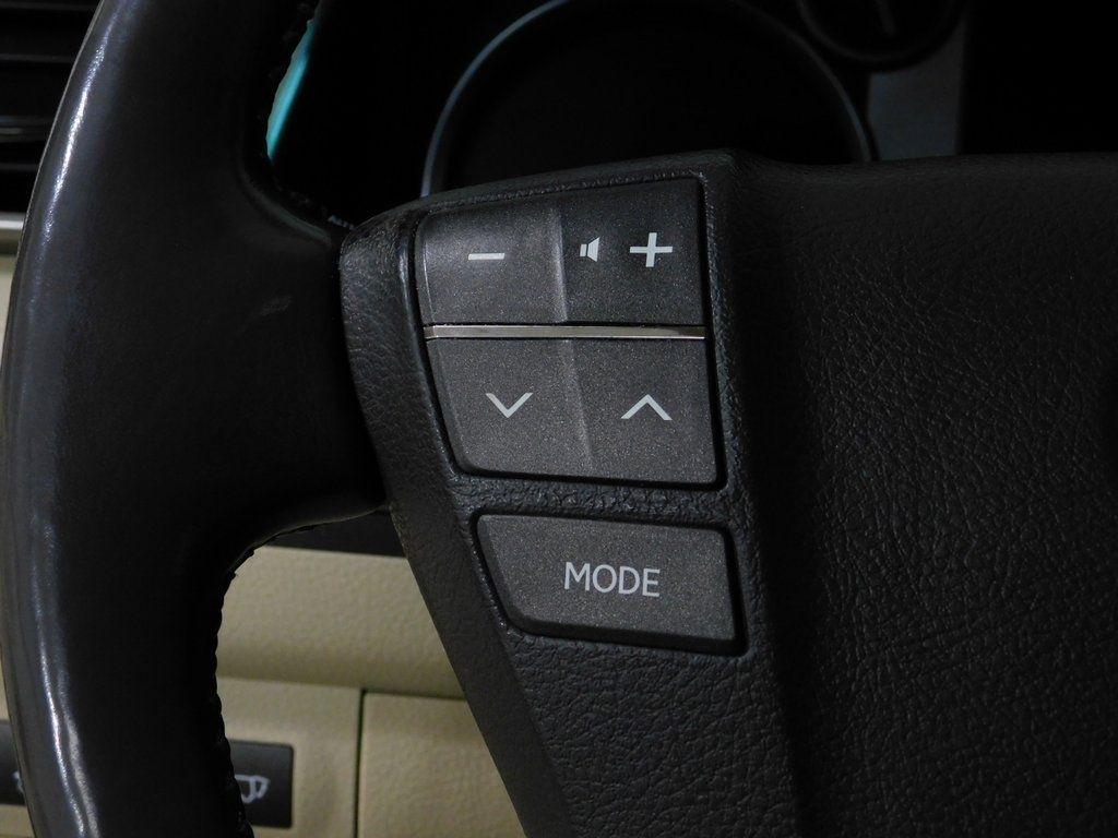 Lexus LX 570 Sport Utility 2013