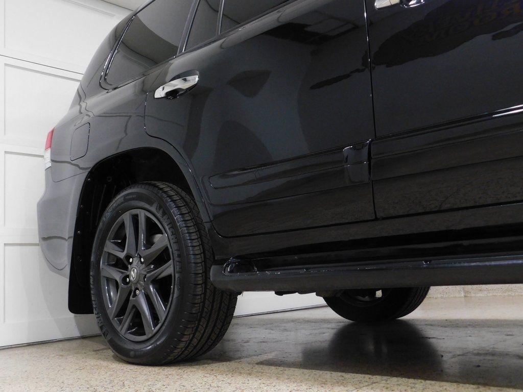 Lexus LX 570 Sport Utility 2013