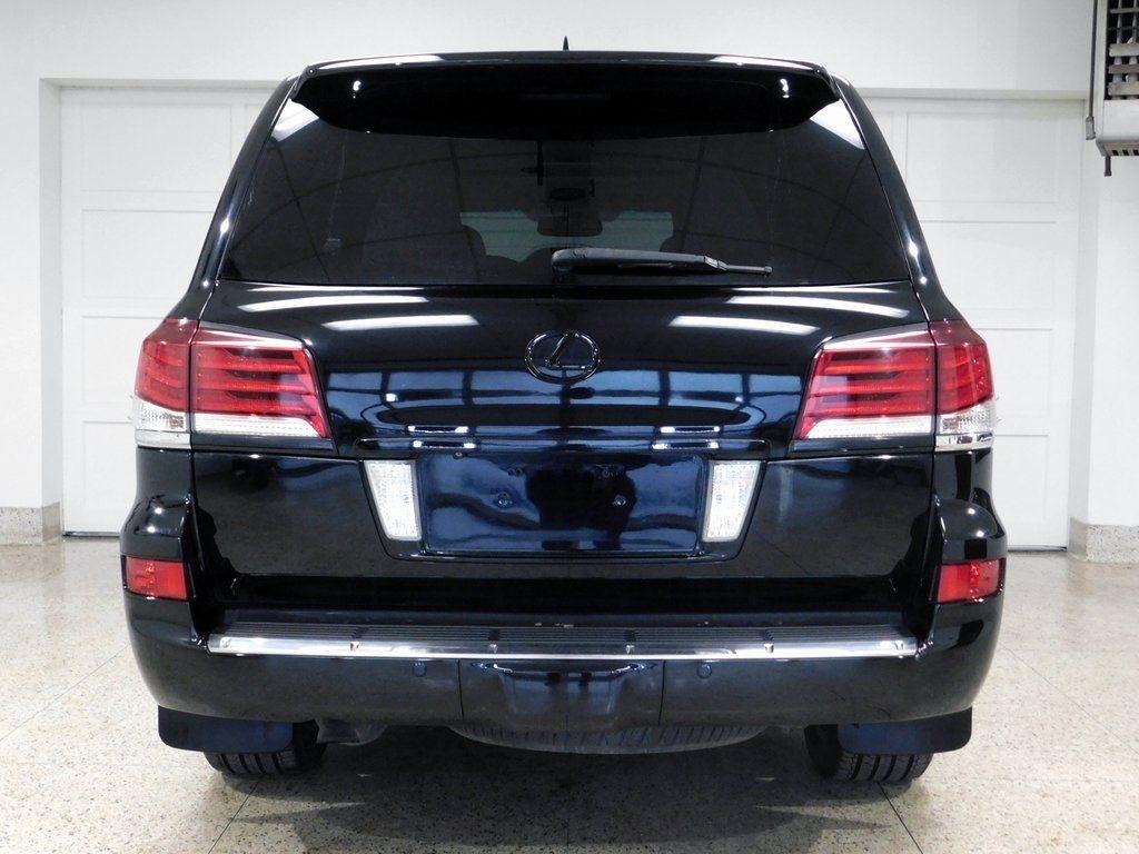 Lexus LX 570 Sport Utility 2013