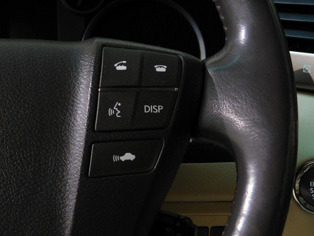 Lexus LX 570 Sport Utility 2013