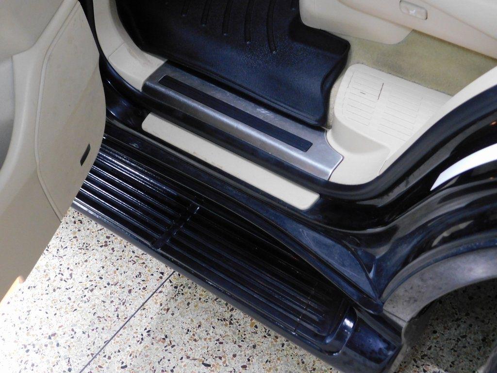 Lexus LX 570 Sport Utility 2013