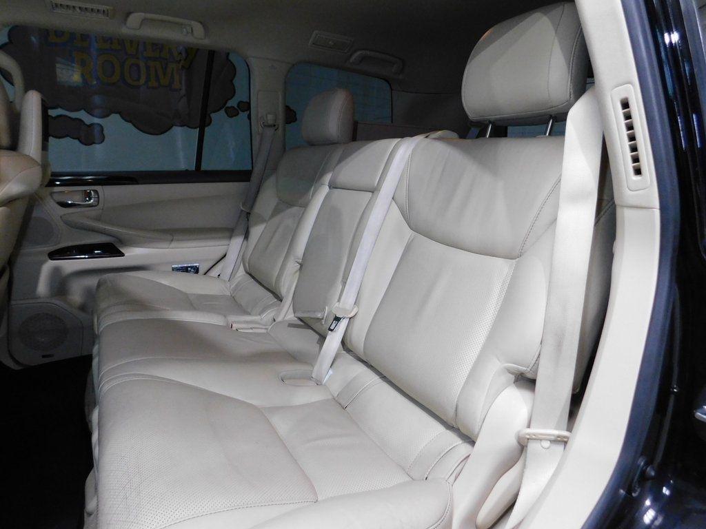 Lexus LX 570 Sport Utility 2013