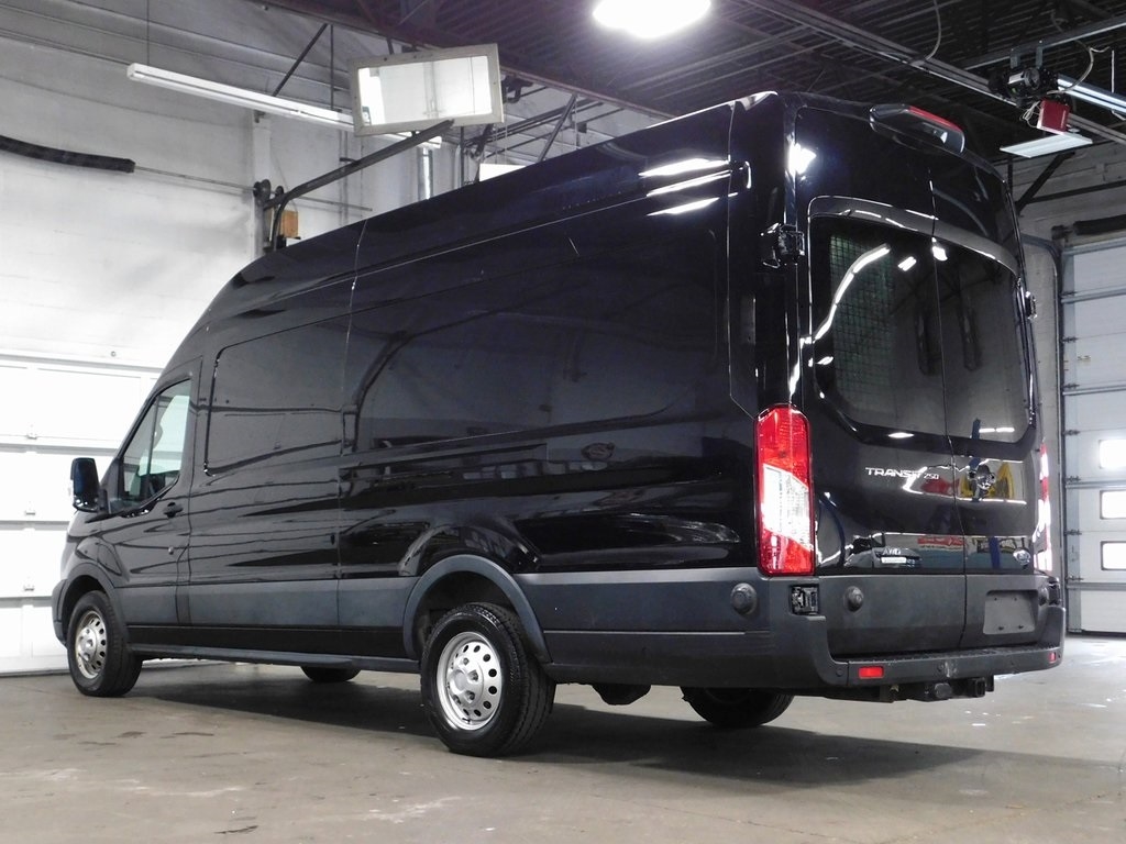 Ford Transit 250 Van High Roof w/Sliding Pass. 148-in. WB EL 2023