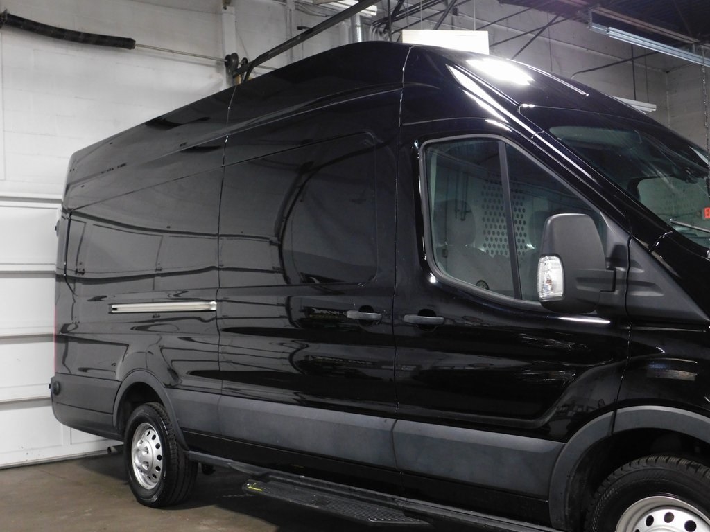 Ford Transit 250 Van High Roof w/Sliding Pass. 148-in. WB EL 2023