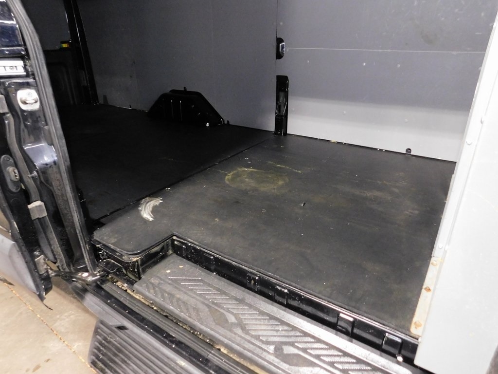 Ford Transit 250 Van High Roof w/Sliding Pass. 148-in. WB EL 2023