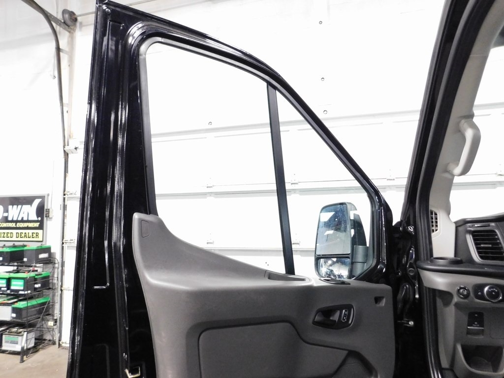 Ford Transit 250 Van High Roof w/Sliding Pass. 148-in. WB EL 2023