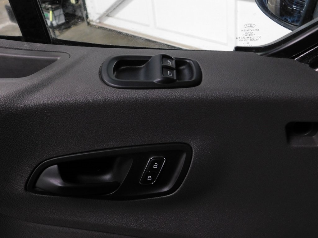 Ford Transit 250 Van High Roof w/Sliding Pass. 148-in. WB EL 2023