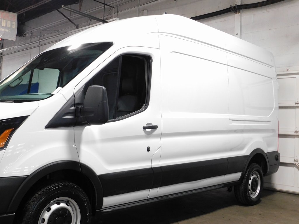 Ford Transit 250 Van 2025