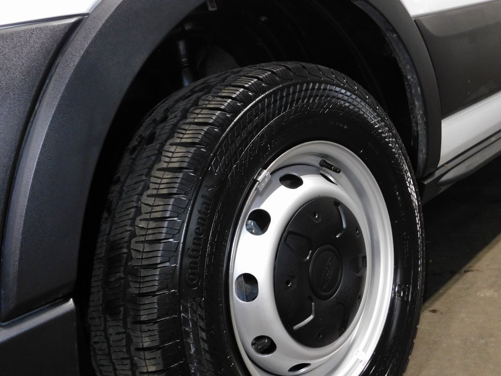 Ford Transit 250 Van 2025