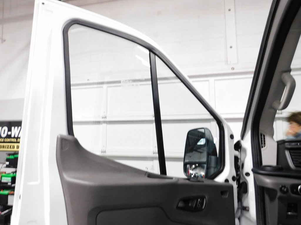 Ford Transit 250 Van 2025