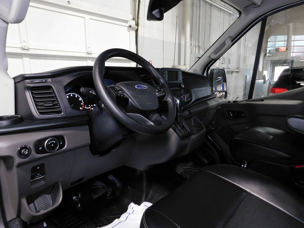 Ford Transit 250 Van 2025