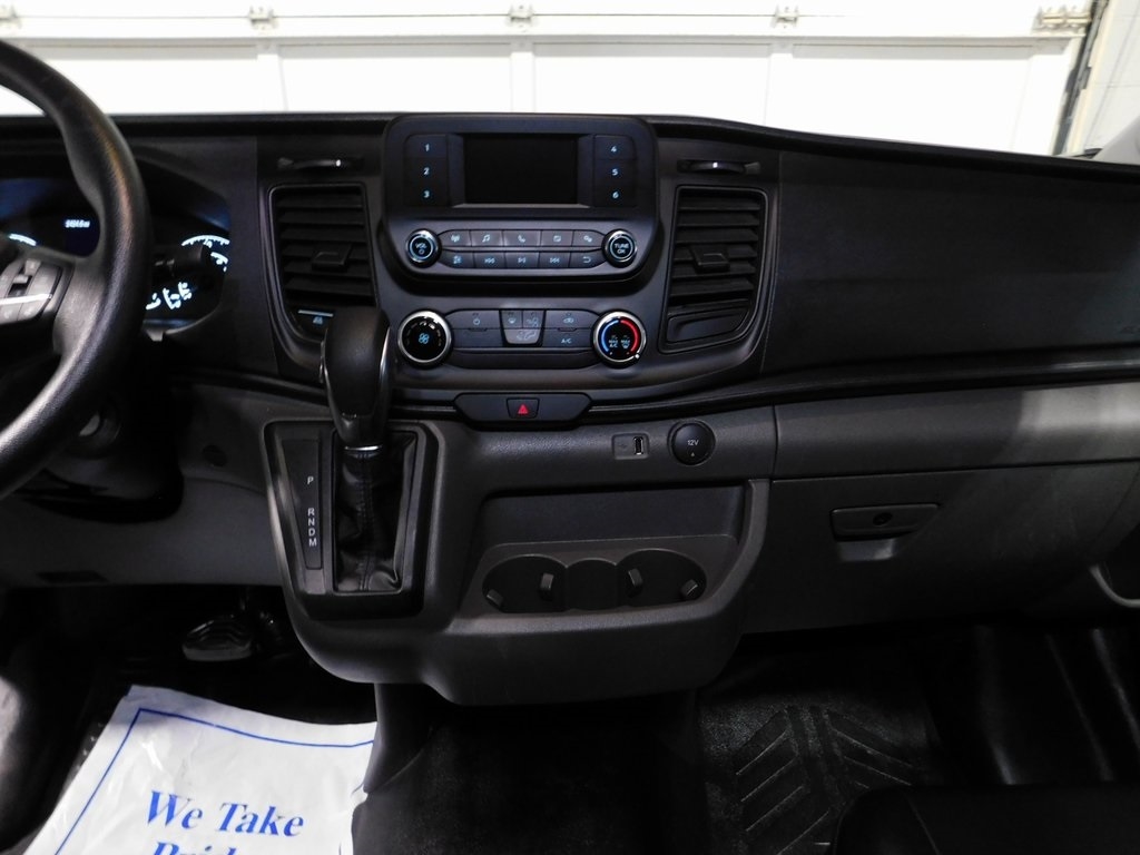 Ford Transit 250 Van 2025