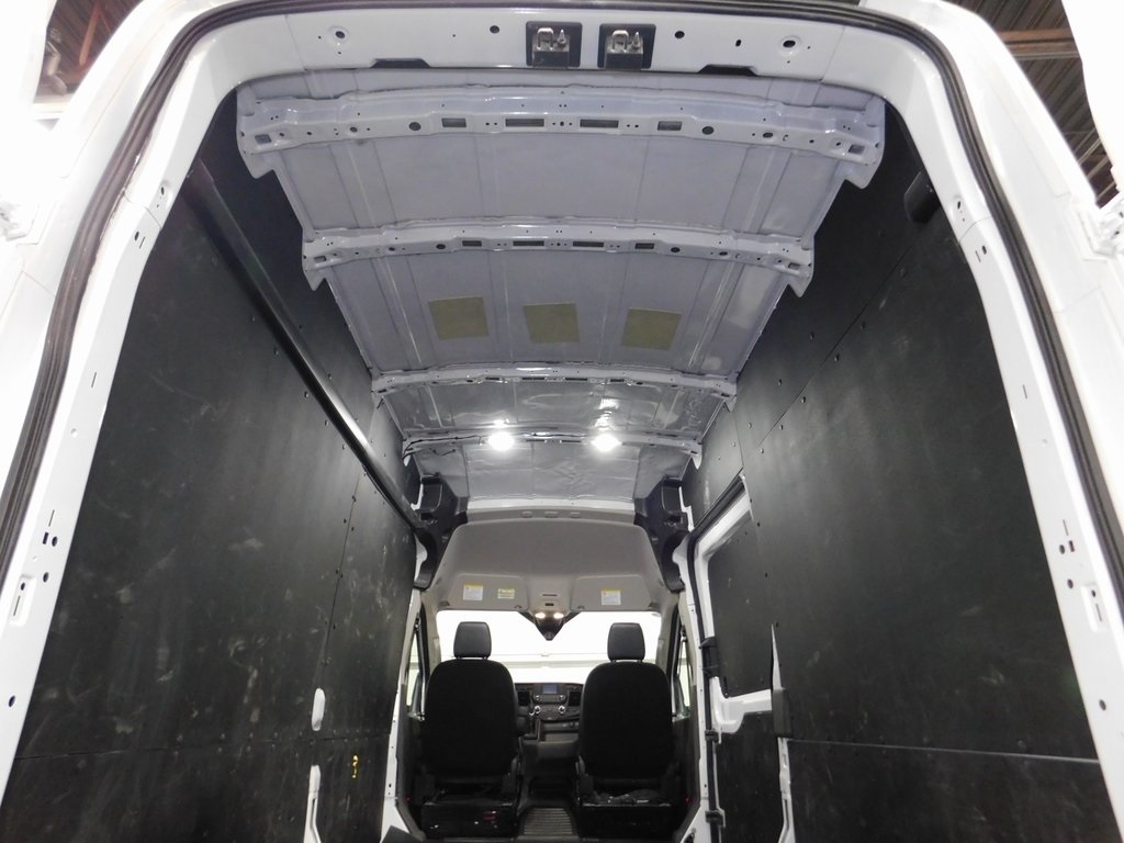 Ford Transit 250 Van 2025