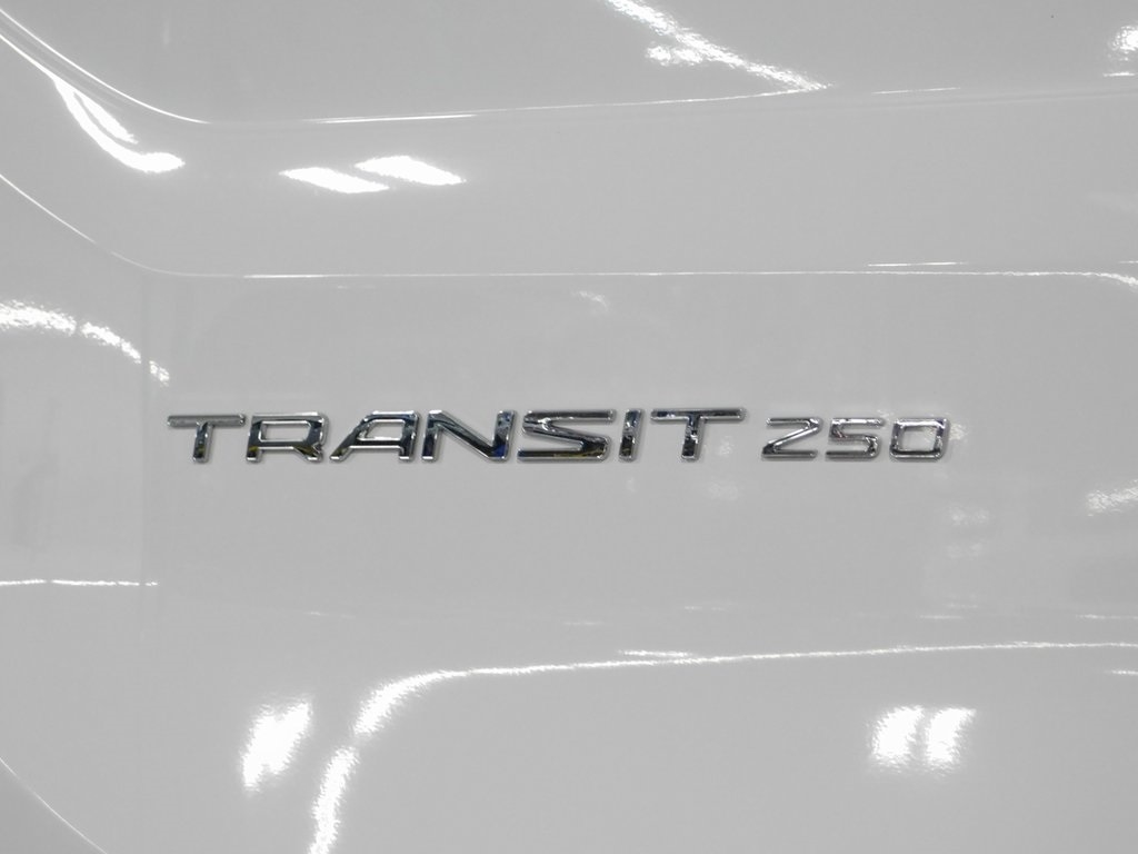 Ford Transit 250 Van 2025