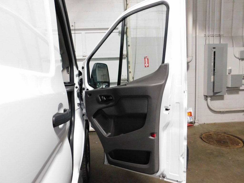 Ford Transit 250 Van 2025