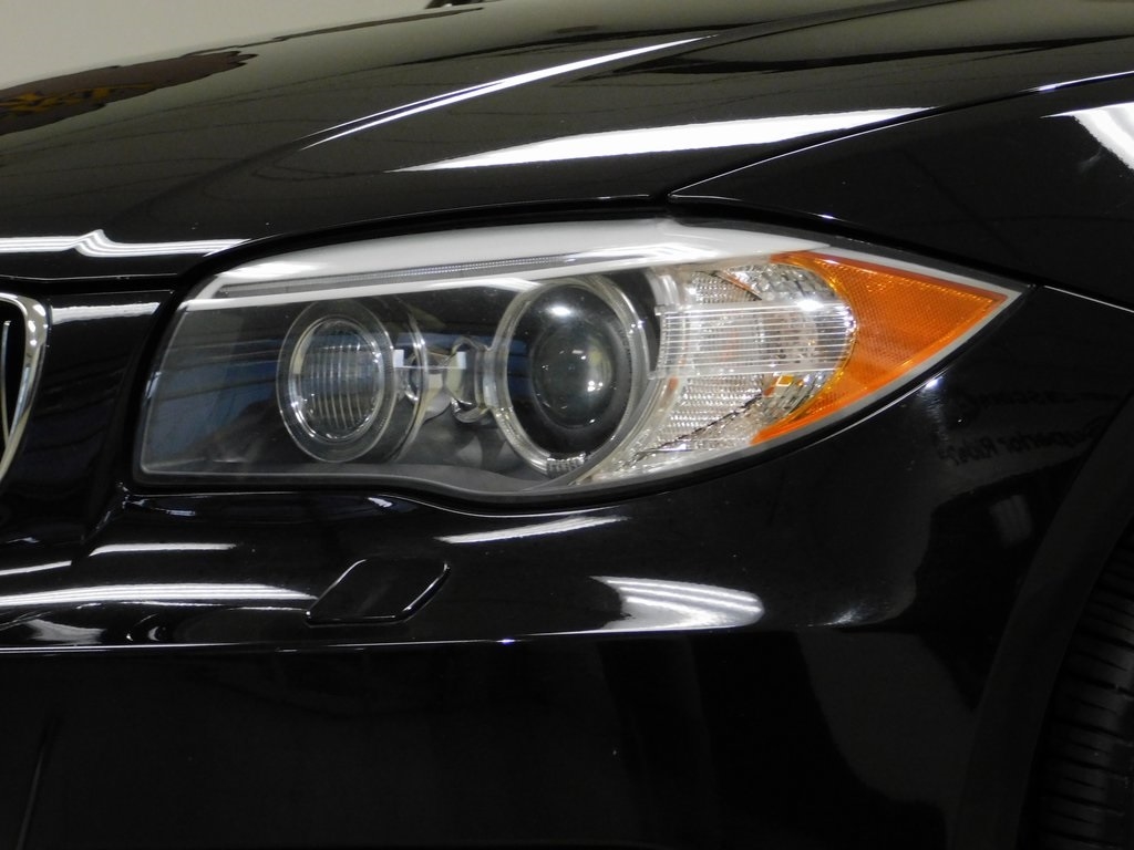 BMW 1-Series 135i Coupe 2012