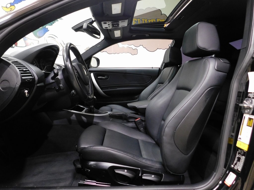 BMW 1-Series 135i Coupe 2012