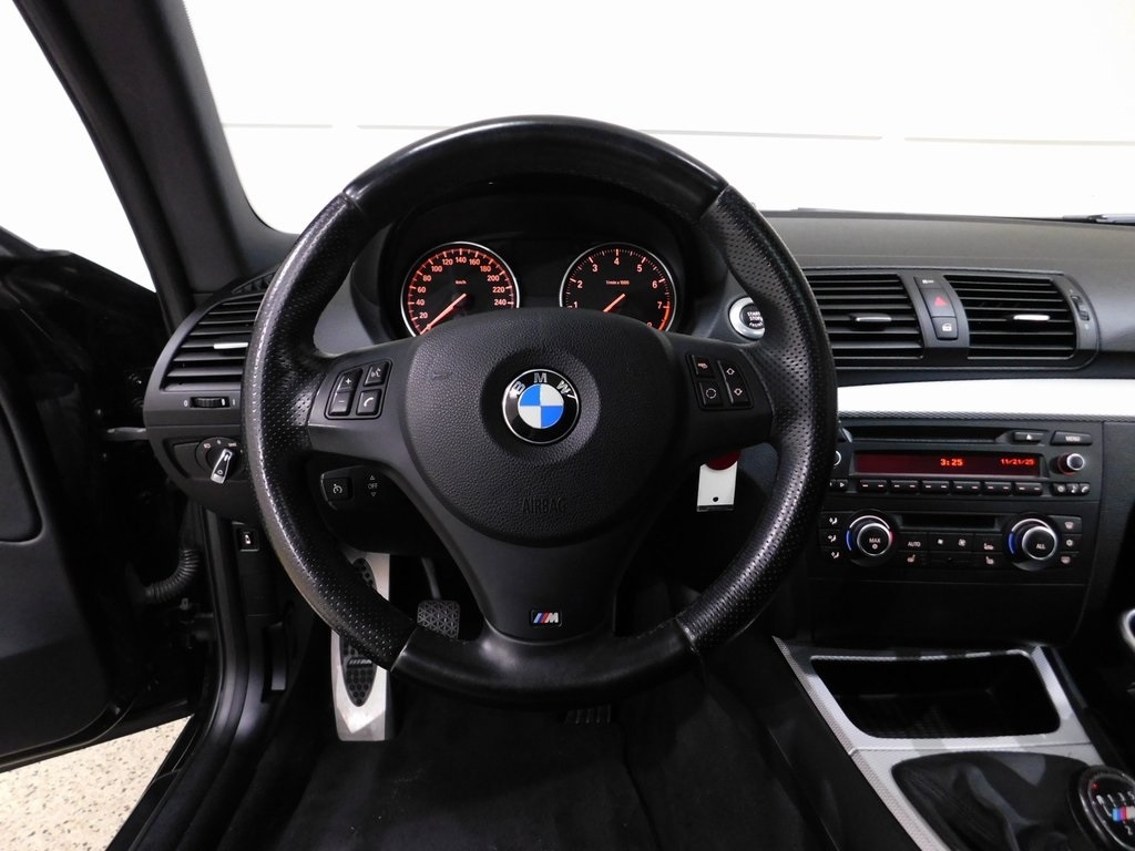 BMW 1-Series 135i Coupe 2012